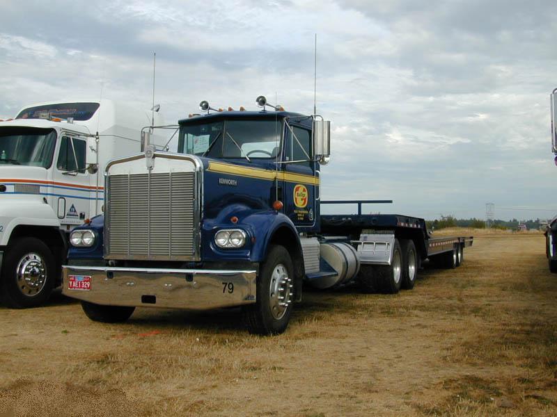 Kenworth blue.jpg